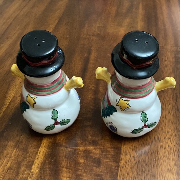 Sango snowman salt/pepper shakers - Picture 3 of 5